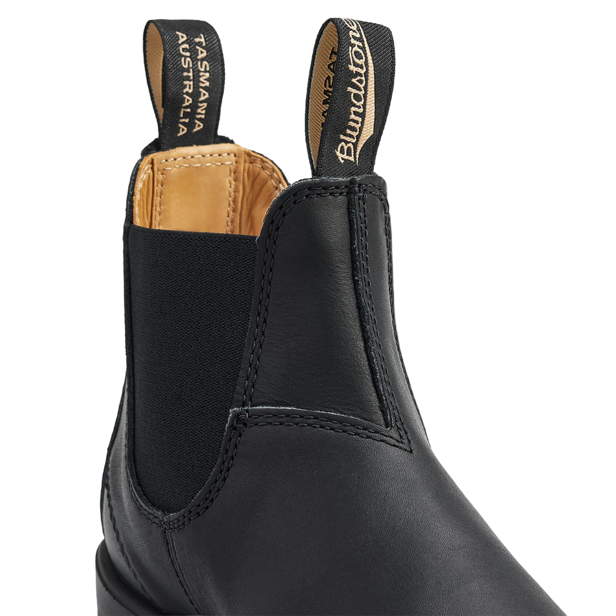 Blundstone Unisex 558 Classic Chelsea Boot, Black, Shock Absorption and Premium Water Resistant Leather - Ndoros