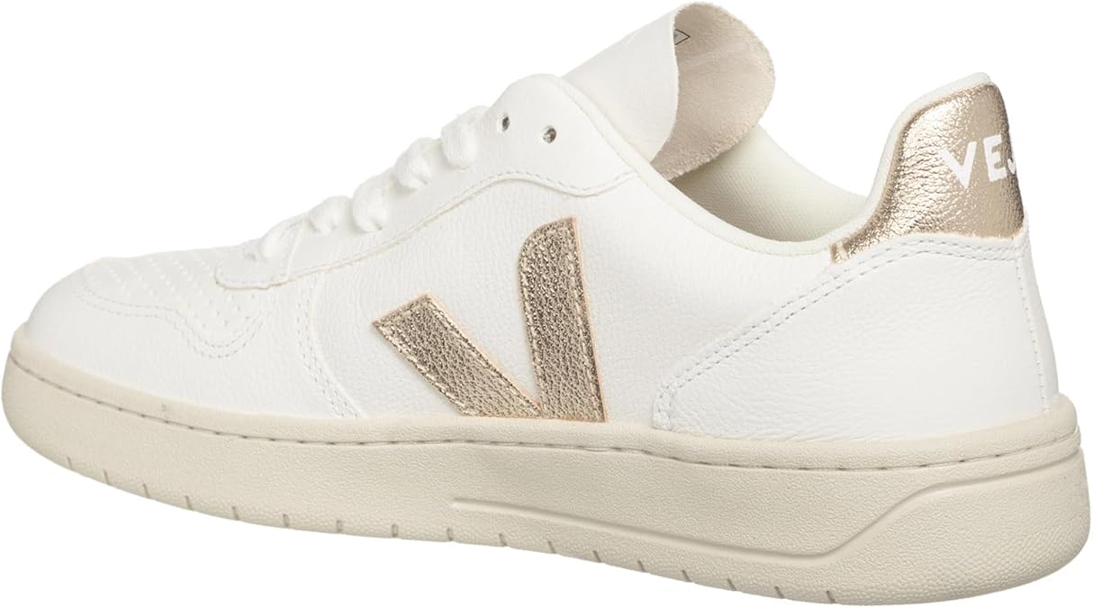 Veja Woman V-10 Sustainable Sneaker - Ndoros