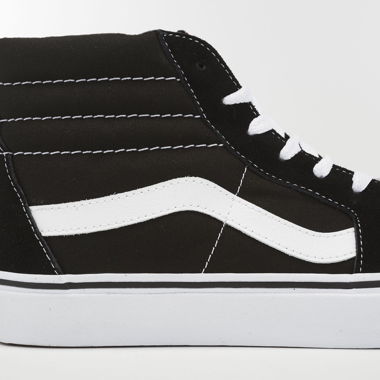 Vans Unisex SK8-Hi Sneaker Shoe - Ndoros