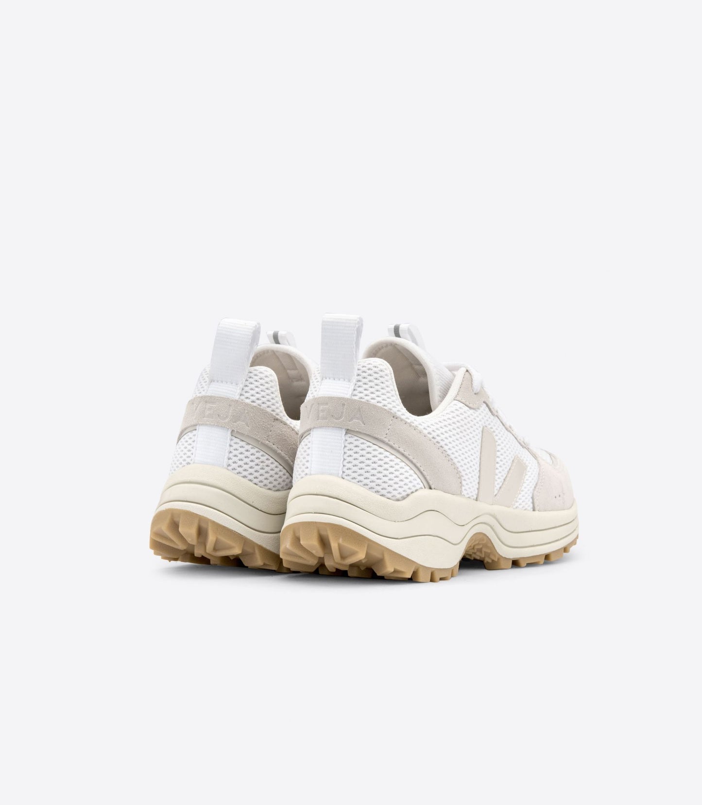 VEJA Women's Venturi Alveomesh Sneaker - Ndoros
