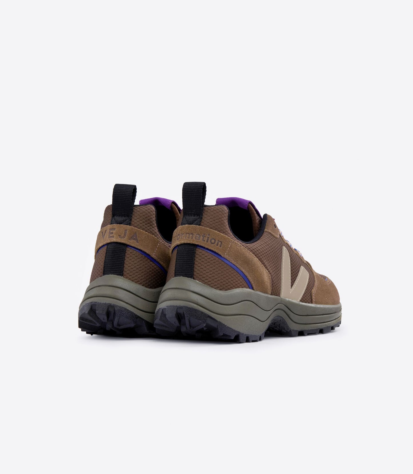 VEJA Women's Venturi Alveomesh Sneaker - Ndoros