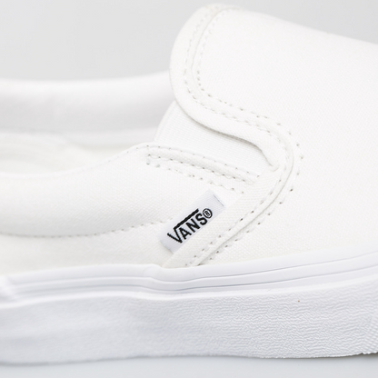 Vans Unisex Classic Slip-On Low Top Moc