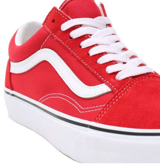 Vans Unisex Old Skool Low Top  Sneakers, Red/True White, Classic Low-Top Skate Shoes