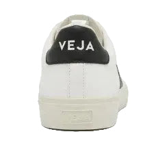 Veja Man V-10 Sustainable Sneaker - Ndoros