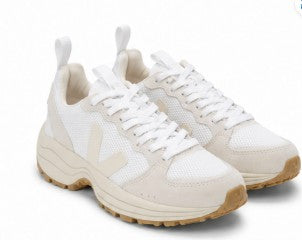 VEJA Women Venturi Alveomesh Sneaker - Ndoros