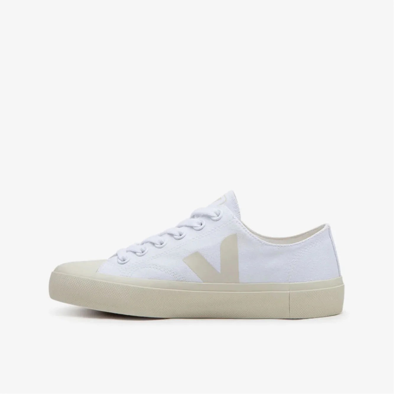 Veja Women's  Wata II Low Organic Cotton Sneaker Shoe | White