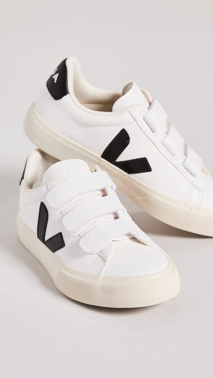 Veja Recife Logo Women's Sneakers