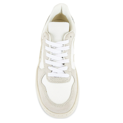 Veja  Woman V-10 Sustainable Sneaker