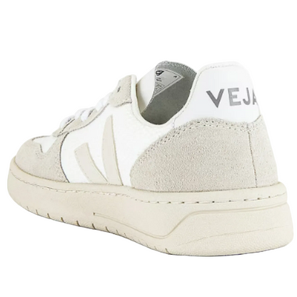 Veja  Woman V-10 Sustainable Sneaker