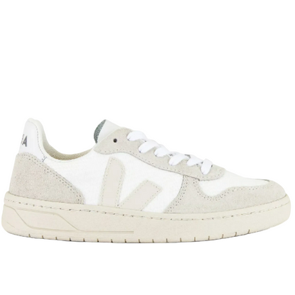 Veja  Woman V-10 Sustainable Sneaker