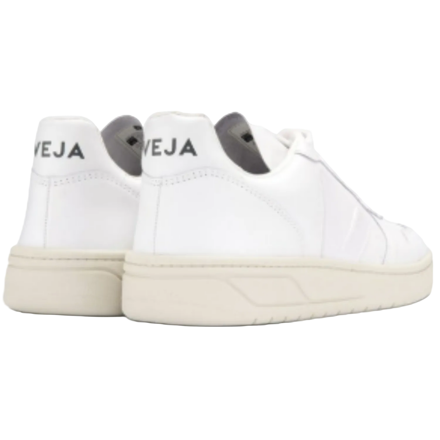 Veja  Woman V-10 Sustainable Sneaker