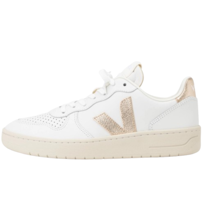 Veja  Woman V-10 Sustainable Sneaker