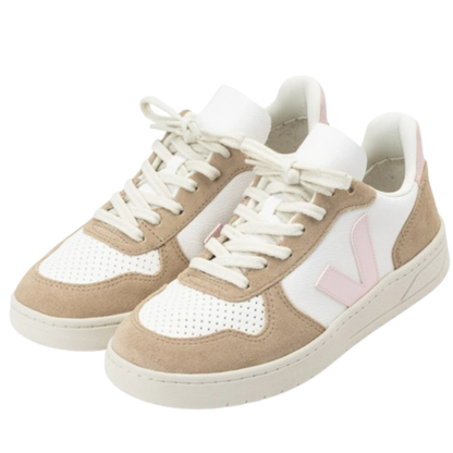 Veja  Woman V-10 Sustainable Sneaker