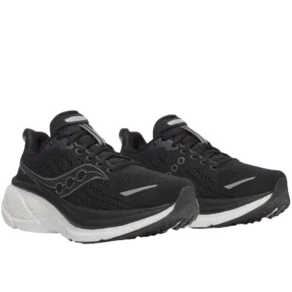 Saucony Women's Hurricane 25 Sneaker, Black/White, Wide - Ndoros